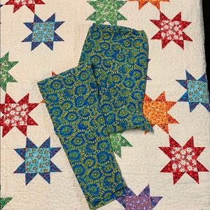 LuLaRoe Tall & Curvy Leggings